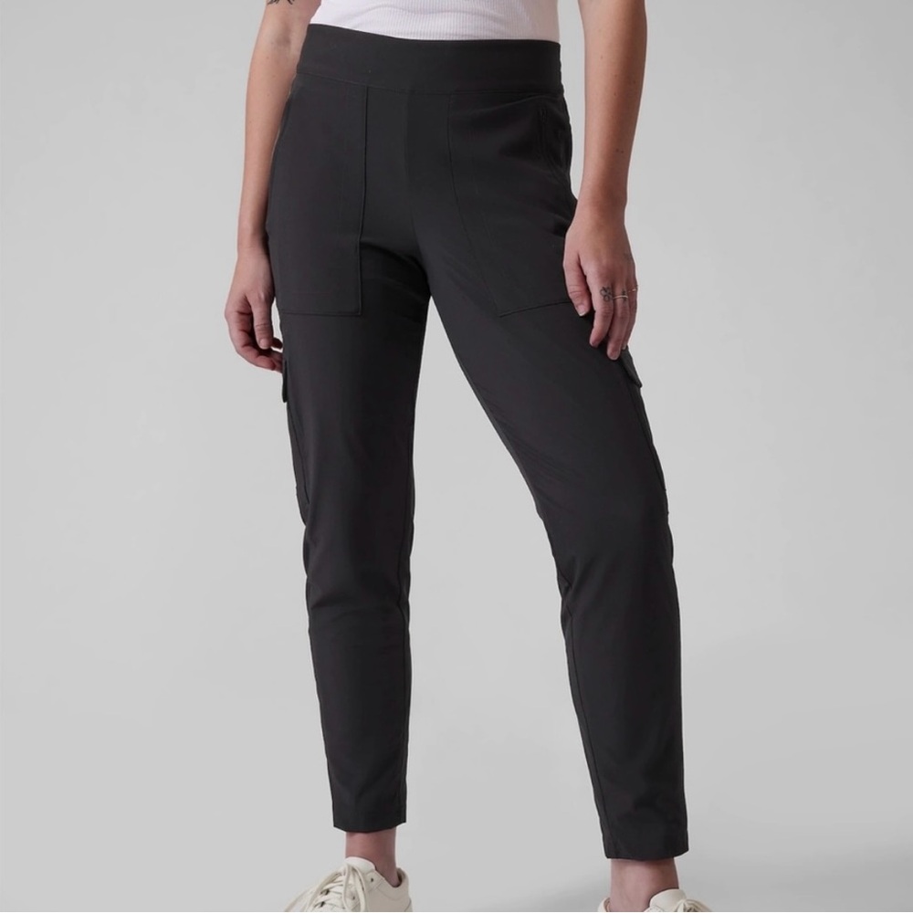 Athleta Chelsea Cargo Women's Black Pants